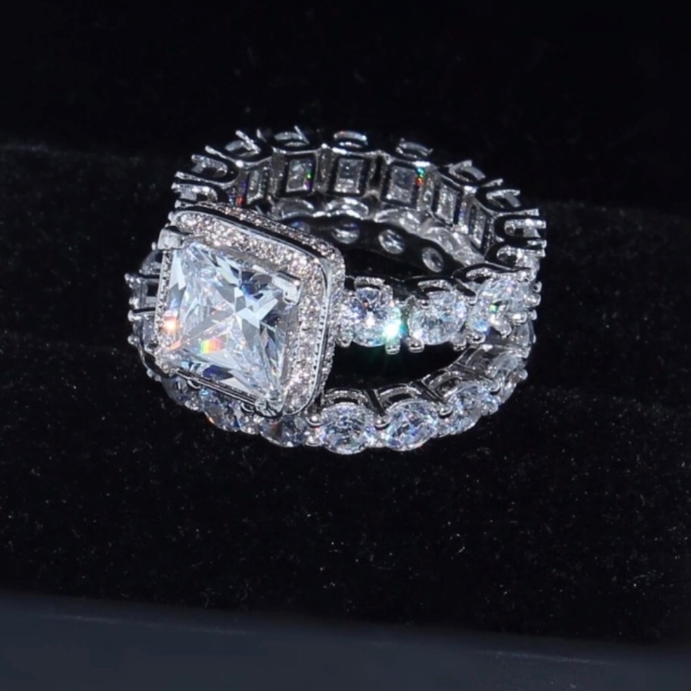 (Size 7) silver Cz diamond engagement ring set